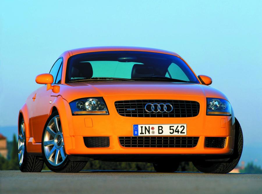  Audi TT 3.2 Quattro Coupe (8N) 2003 года  (WW) (фото 1 из 17)
